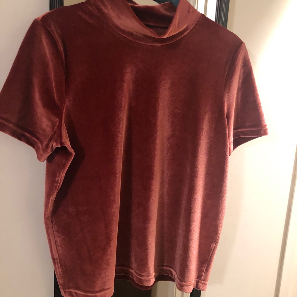 Velvet top